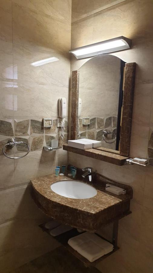 Muscat Horizon Hotel Seeb Exterior photo